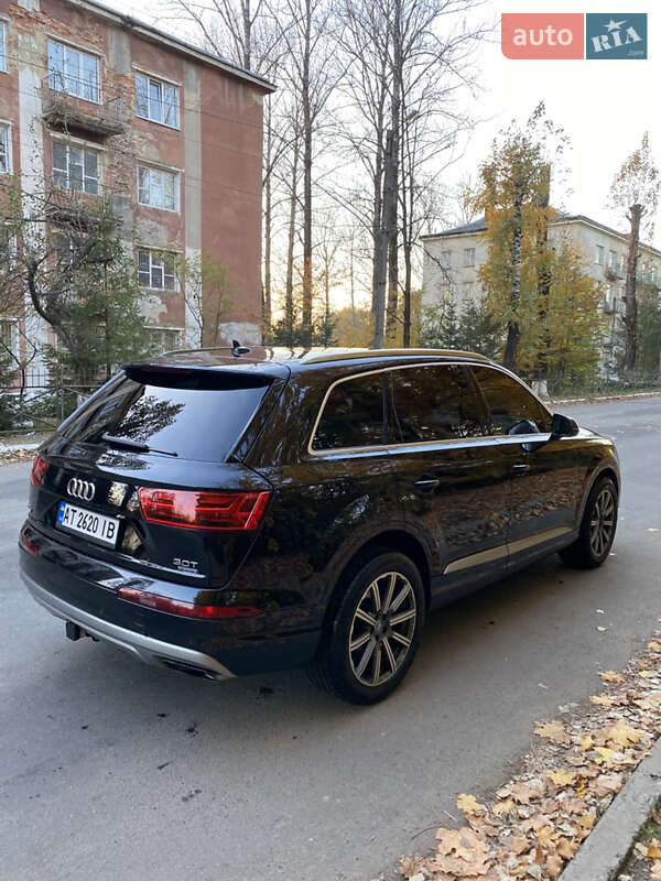 Позашляховик / Кросовер Audi Q7 2017 в Івано-Франківську