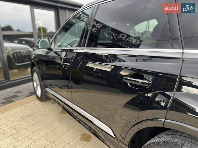 Внедорожник / Кроссовер Audi Q7 2022 в Львове