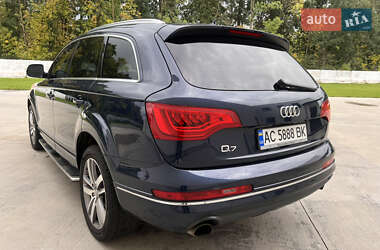 Внедорожник / Кроссовер Audi Q7 2013 в 