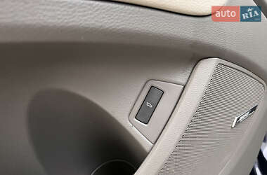Внедорожник / Кроссовер Audi Q7 2013 в 