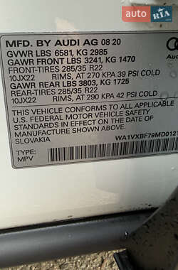 Позашляховик / Кросовер Audi Q7 2020 в 
