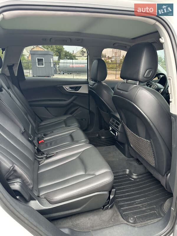 Позашляховик / Кросовер Audi Q7 2016 в Білій Церкві