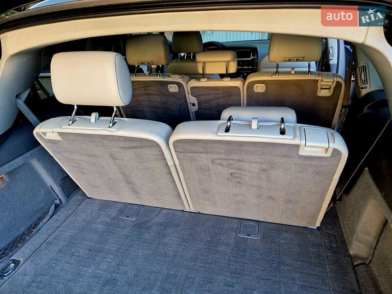Внедорожник / Кроссовер Audi Q7 2010 в Одессе