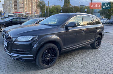Внедорожник / Кроссовер Audi Q7 2014 в Одессе