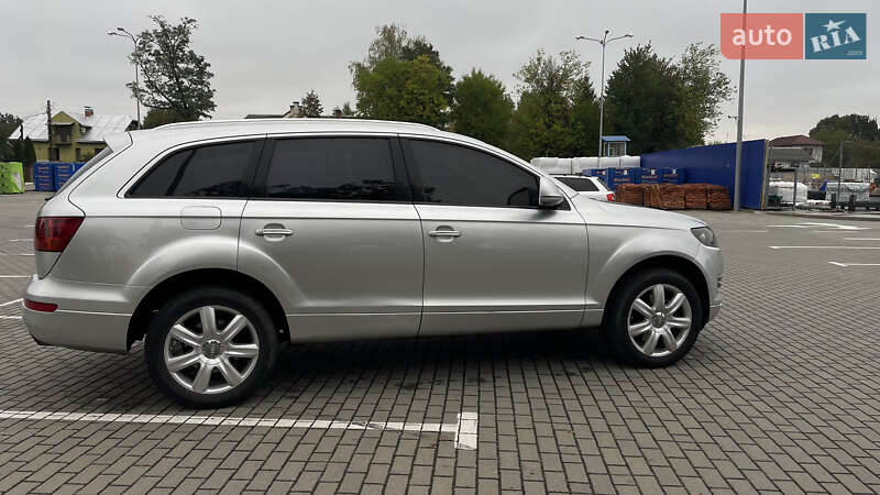 Позашляховик / Кросовер Audi Q7 2006 в Коломиї