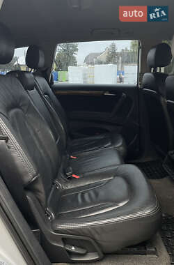 Внедорожник / Кроссовер Audi Q7 2006 в 