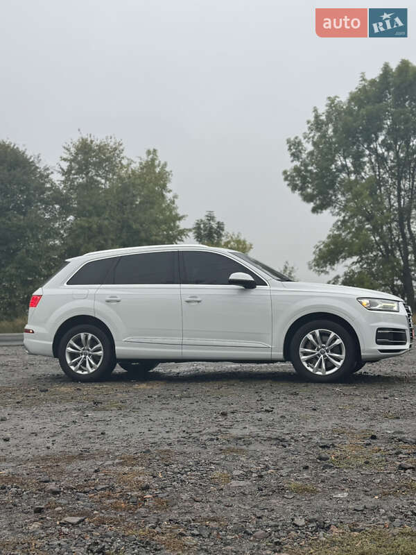 Внедорожник / Кроссовер Audi Q7 2018 в Виннице фото 4 Внедорожник / Кроссовер Audi Q7 2018 в Виннице