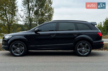 Позашляховик / Кросовер Audi Q7 2014 в 