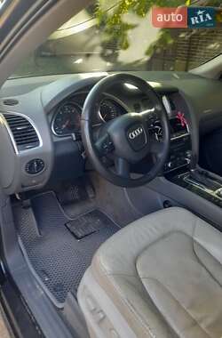 Внедорожник / Кроссовер Audi Q7 2007 в 