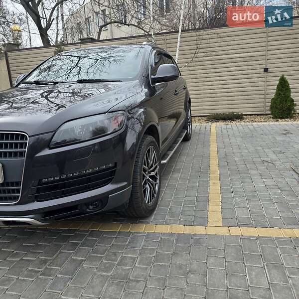 Внедорожник / Кроссовер Audi Q7 2008 в Одессе