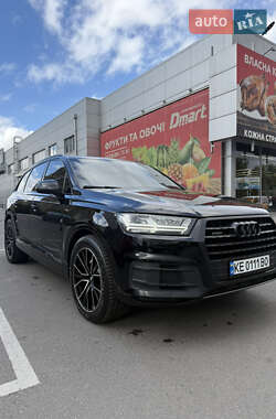 Внедорожник / Кроссовер Audi Q7 2017 в Днепре