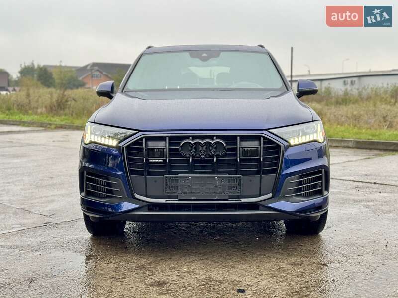 Позашляховик / Кросовер Audi Q7 2020 в Івано-Франківську