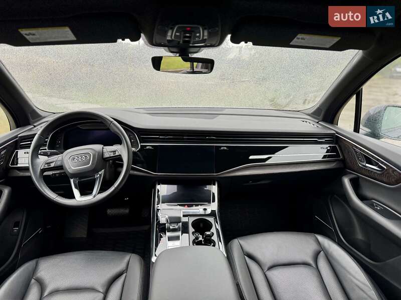 Позашляховик / Кросовер Audi Q7 2020 в Івано-Франківську