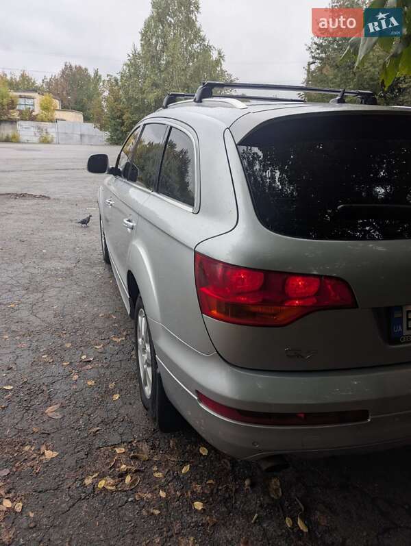 Позашляховик / Кросовер Audi Q7 2007 в Хмельницькому