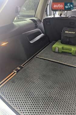 Позашляховик / Кросовер Audi Q7 2007 в 