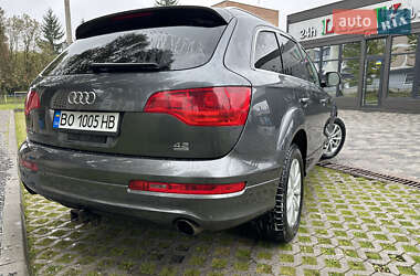 Внедорожник / Кроссовер Audi Q7 2007 в 