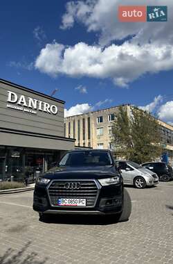 Позашляховик / Кросовер Audi Q7 2016 в Львові