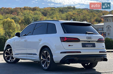 Внедорожник / Кроссовер Audi Q7 2021 в 