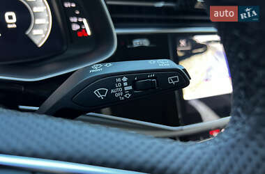 Внедорожник / Кроссовер Audi Q7 2021 в 