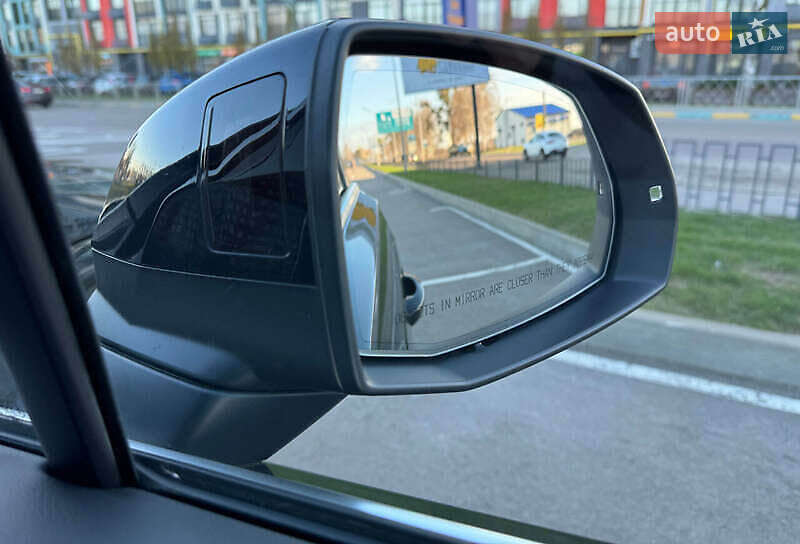 Внедорожник / Кроссовер Audi Q7 2017 в Киеве