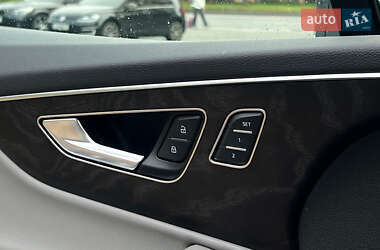 Внедорожник / Кроссовер Audi Q7 2022 в 