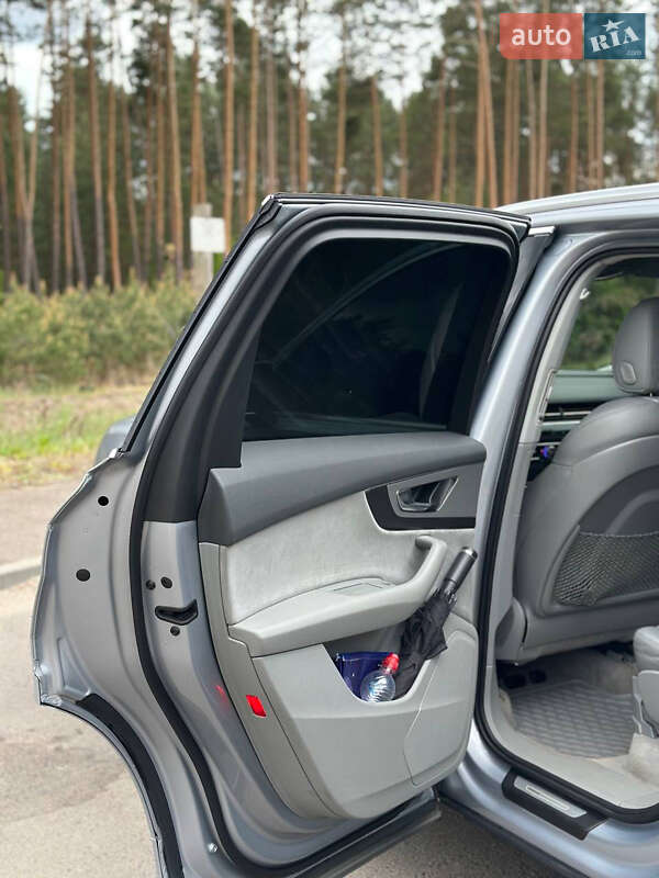 Внедорожник / Кроссовер Audi Q7 2016 в Сарнах фото 18 Внедорожник / Кроссовер Audi Q7 2016 в Сарнах