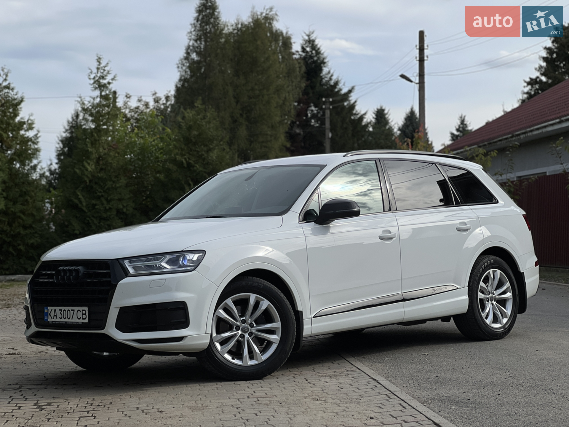 2017 Audi Q7 - фото 1