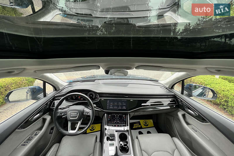 Позашляховик / Кросовер Audi Q7 2020 в Львові