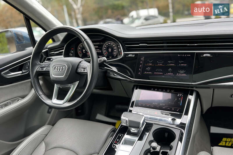 Позашляховик / Кросовер Audi Q7 2020 в Львові