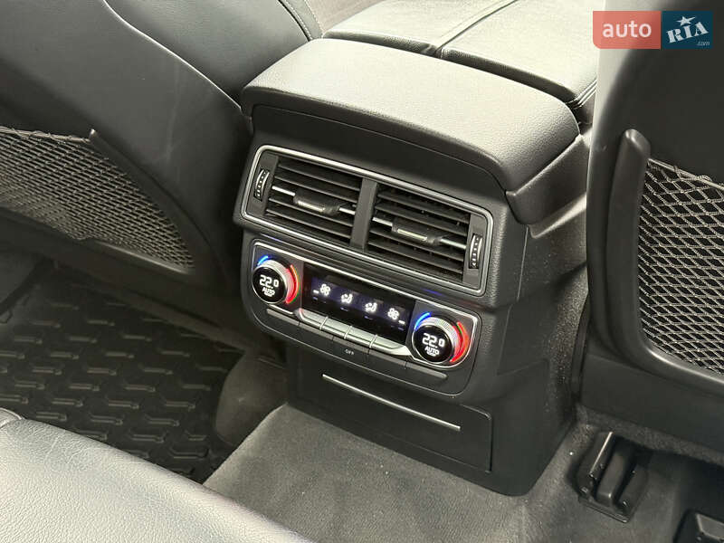 Внедорожник / Кроссовер Audi Q7 2016 в Львове