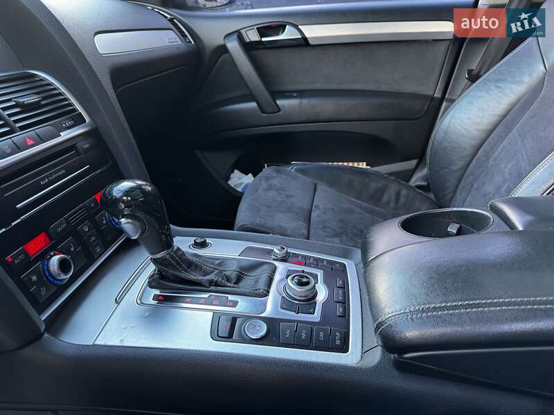 Внедорожник / Кроссовер Audi Q7 2010 в Дрогобыче фото 10 Внедорожник / Кроссовер Audi Q7 2010 в Дрогобыче