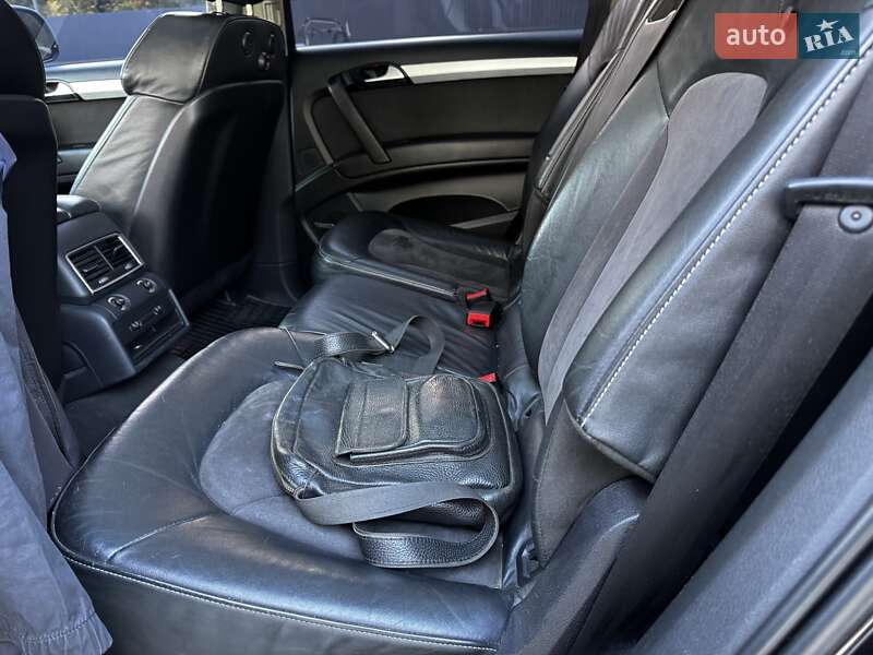 Внедорожник / Кроссовер Audi Q7 2010 в Дрогобыче фото 14 Внедорожник / Кроссовер Audi Q7 2010 в Дрогобыче