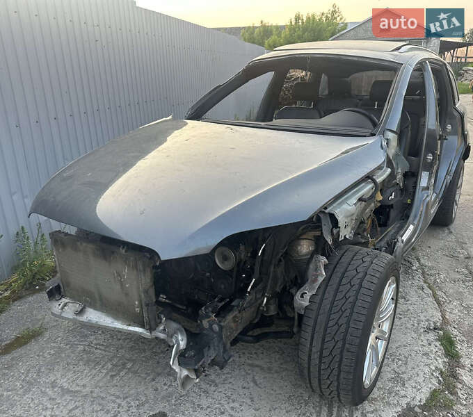 Внедорожник / Кроссовер Audi Q7 2010 в Олевске