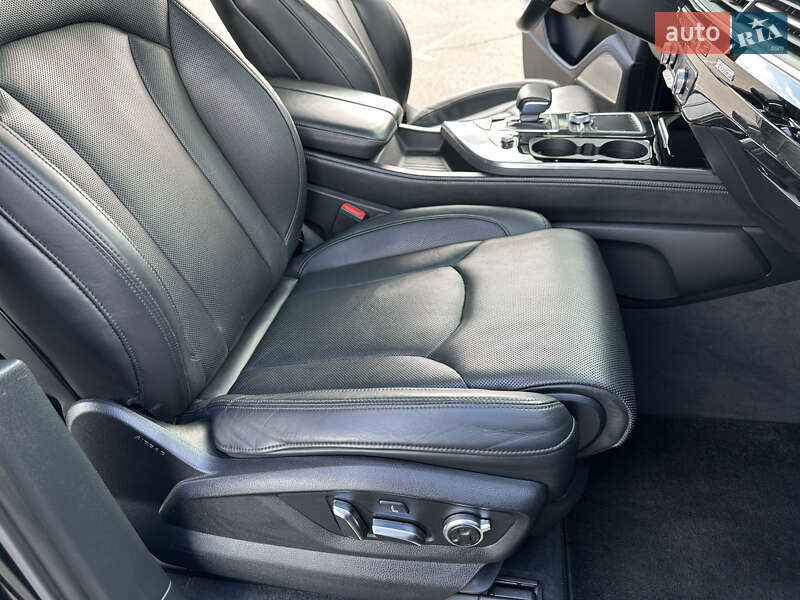 Внедорожник / Кроссовер Audi Q7 2018 в Кривом Роге