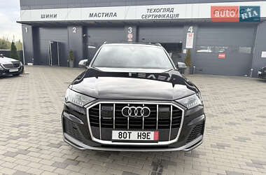Внедорожник / Кроссовер Audi Q7 2019 в Хусте