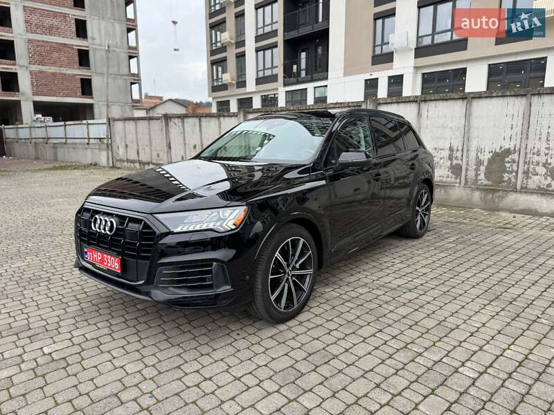 Позашляховик / Кросовер Audi Q7 2020 в Львові