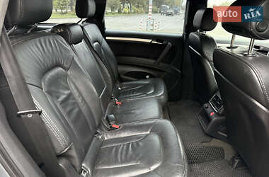 Позашляховик / Кросовер Audi Q7 2006 в 