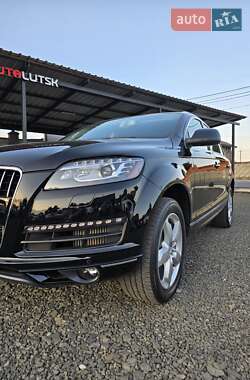 Позашляховик / Кросовер Audi Q7 2014 в 