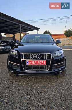 Позашляховик / Кросовер Audi Q7 2014 в 