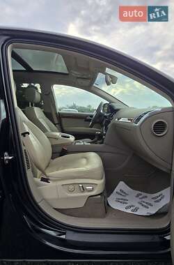 Позашляховик / Кросовер Audi Q7 2014 в 