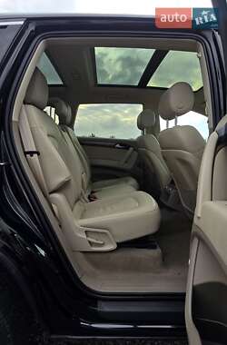 Позашляховик / Кросовер Audi Q7 2014 в 