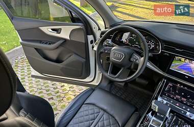 Внедорожник / Кроссовер Audi Q7 2023 в 