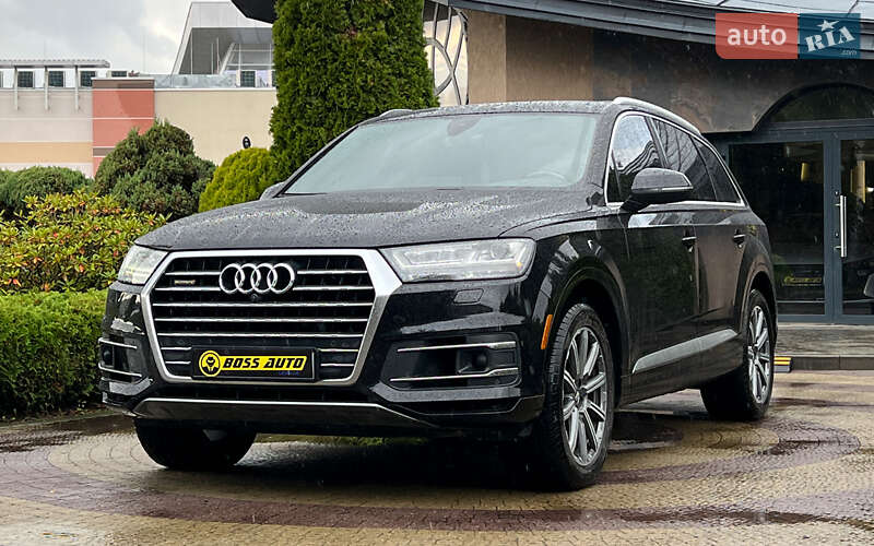 Позашляховик / Кросовер Audi Q7 2017 в Львові
