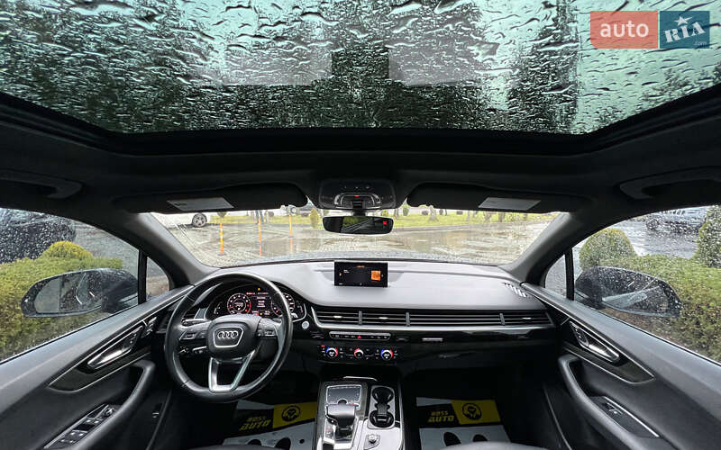 Позашляховик / Кросовер Audi Q7 2017 в Львові