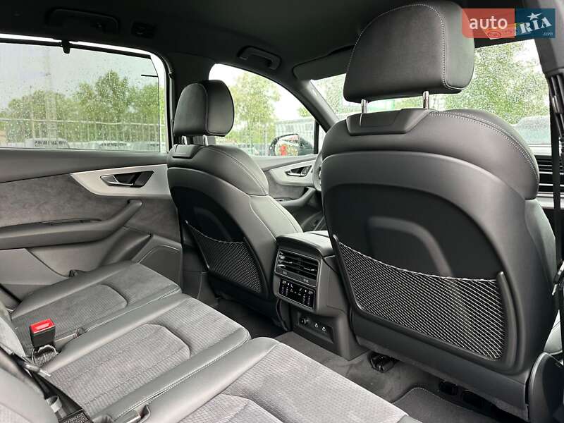 Позашляховик / Кросовер Audi Q7 2025 в Києві фото 43 Позашляховик / Кросовер Audi Q7 2025 в Києві