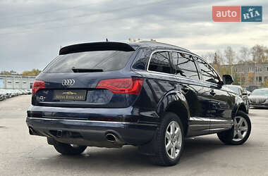 Внедорожник / Кроссовер Audi Q7 2012 в 