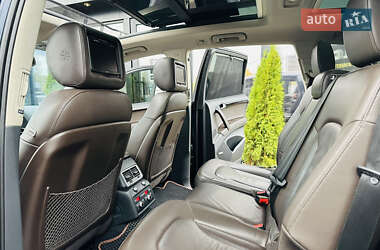 Внедорожник / Кроссовер Audi Q7 2012 в 