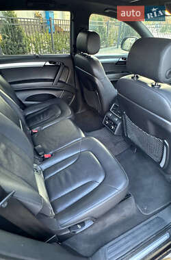Внедорожник / Кроссовер Audi Q7 2013 в 
