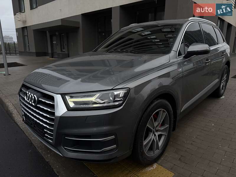 Внедорожник / Кроссовер Audi Q7 2016 в Киеве фото 34 Внедорожник / Кроссовер Audi Q7 2016 в Киеве