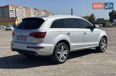 Внедорожник / Кроссовер Audi Q7 2011 в 